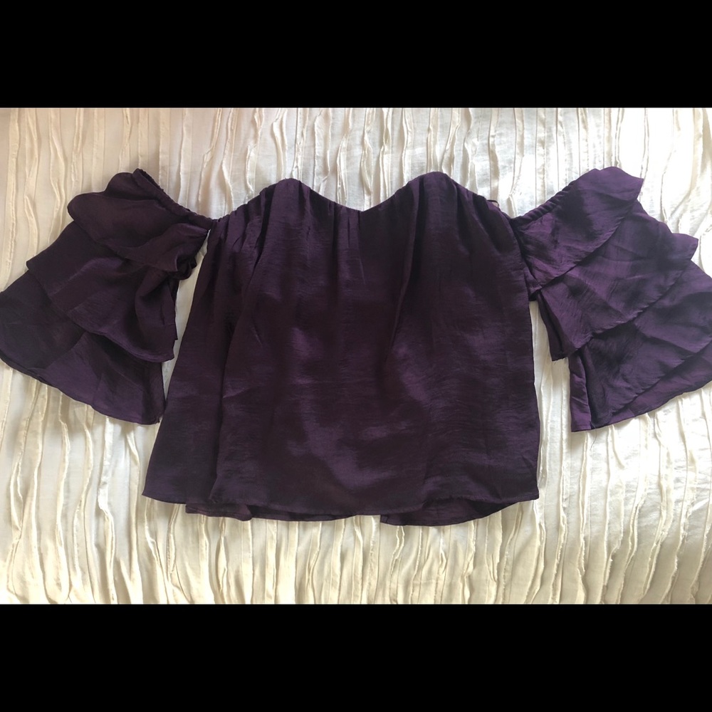 Off the shoulder, semi-open back blouse